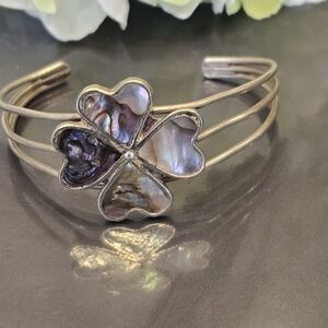 Silver Heart Shell Bracelet